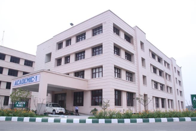 Jaypee University Anoopshahr Bulandshahr Academic Building photo 2